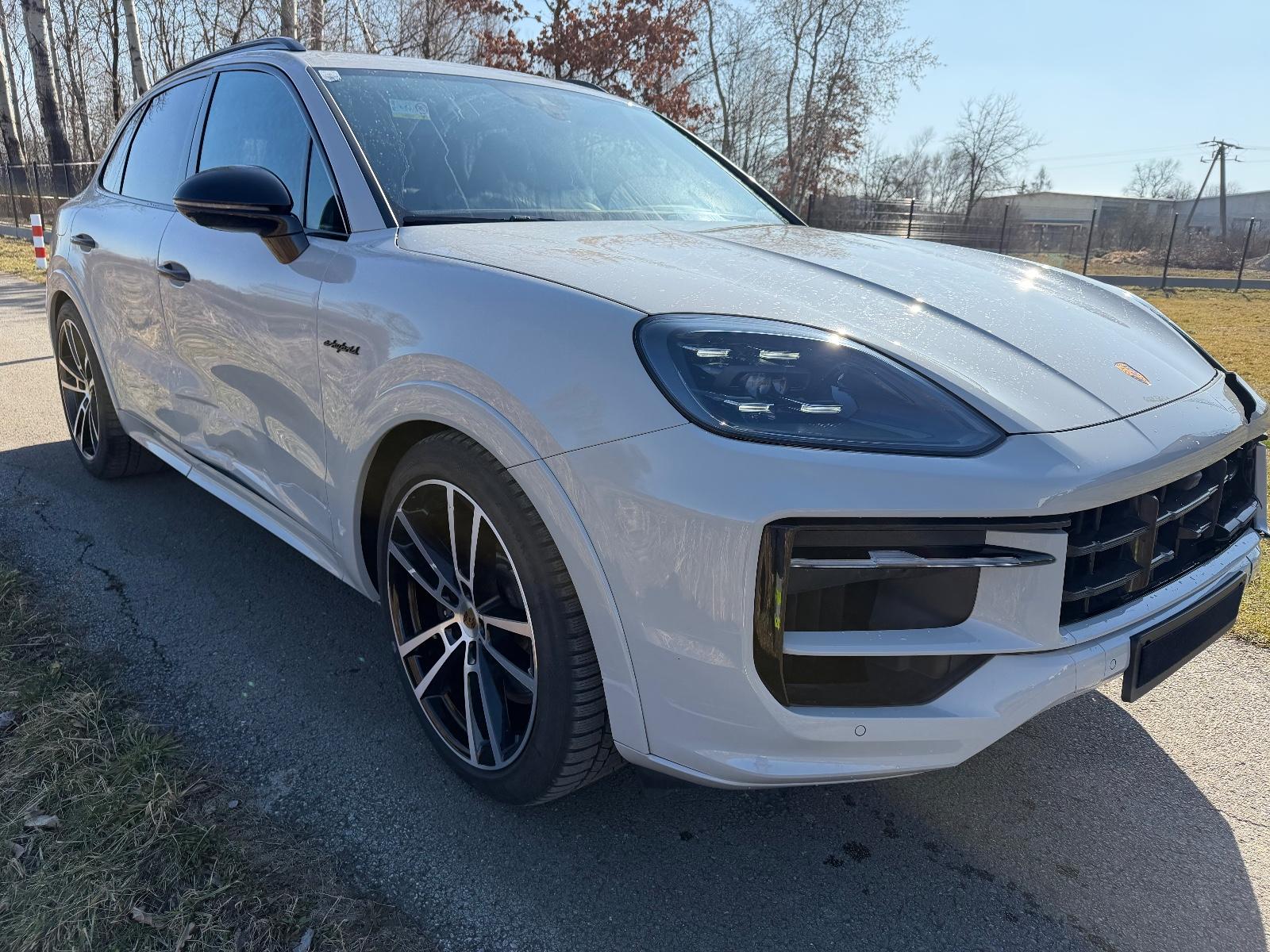 Porsche Cayenne S E-Hybrid 519ps