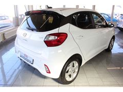 Fahrzeugabbildung Hyundai i10 Connect & Go,Top-Ausstattung,Wie Neu