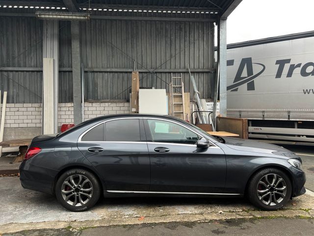 Mercedes-Benz Mercedes c200d w205 1,6 LITER MOTORSCHADEN...