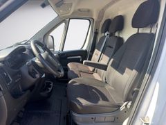 Fahrzeugabbildung Citroën Jumper 35 L4H2 Control Heavy BlueHDi 165 S&S