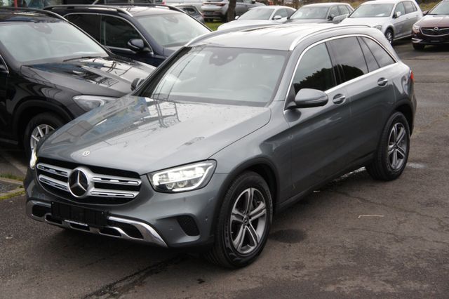 Mercedes-Benz GLC 200d 4M AMG Line*ACC*AHK*KAM*STDHZG*HIGHEND*