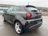 Alfa Romeo MiTo Turismo - schwarze Alfa Romeo MiTo