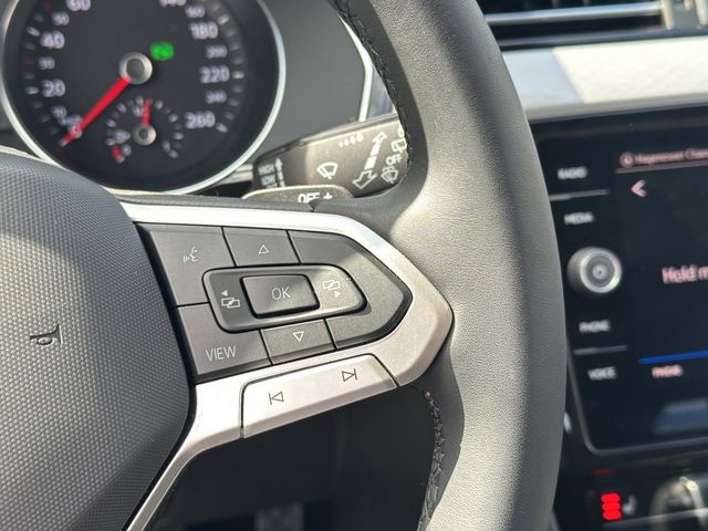 Passat Variant 2.0 TDI Business ACC FACEL. LED