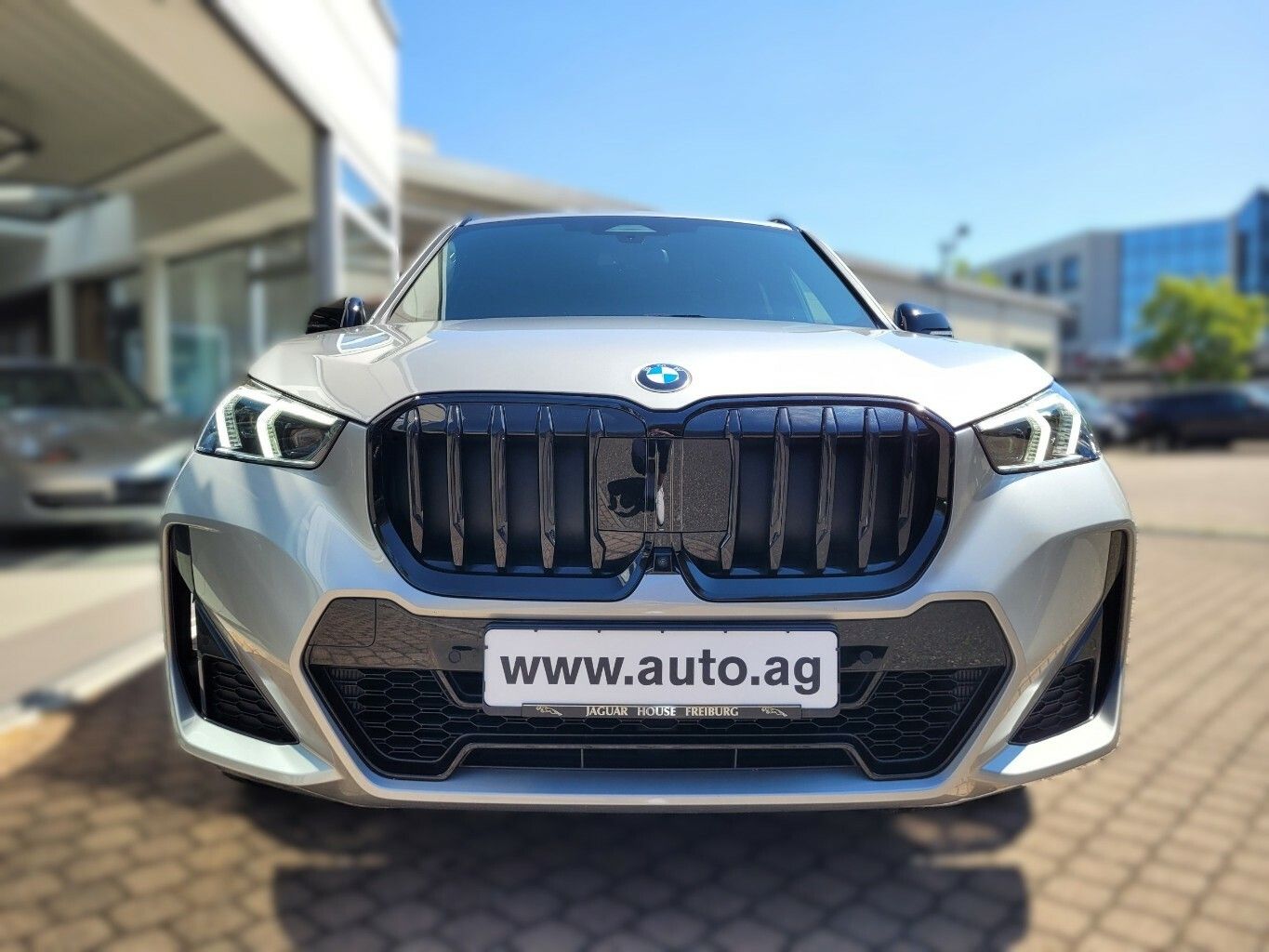 BMW X1 23 d xDrive M Sport AHK HUD 360°Kamera H&K foto 4
