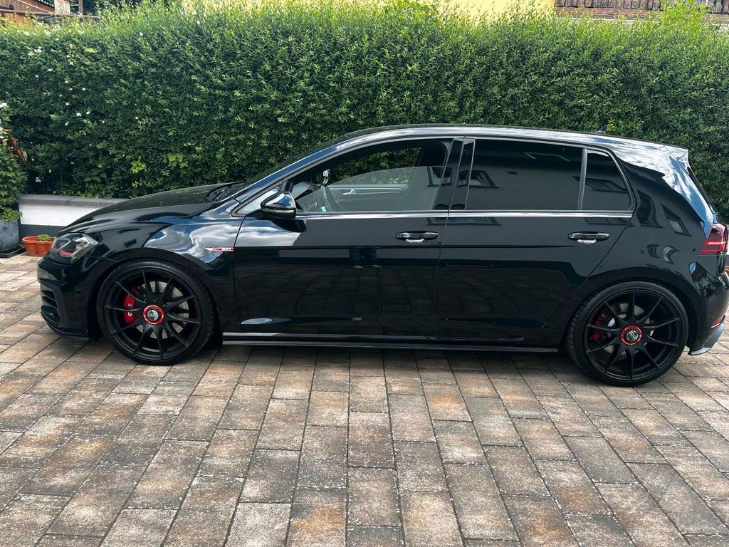 Image of Volkswagen Golf