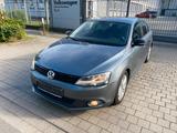 Volkswagen Jetta 1,6 TDI MATCH AUTOMATIK - Volkswagen Jetta aus 2012: TDI