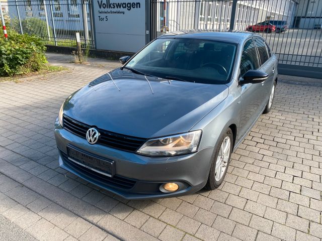 Volkswagen Jetta 1,6 TDI MATCH AUTOMATIK