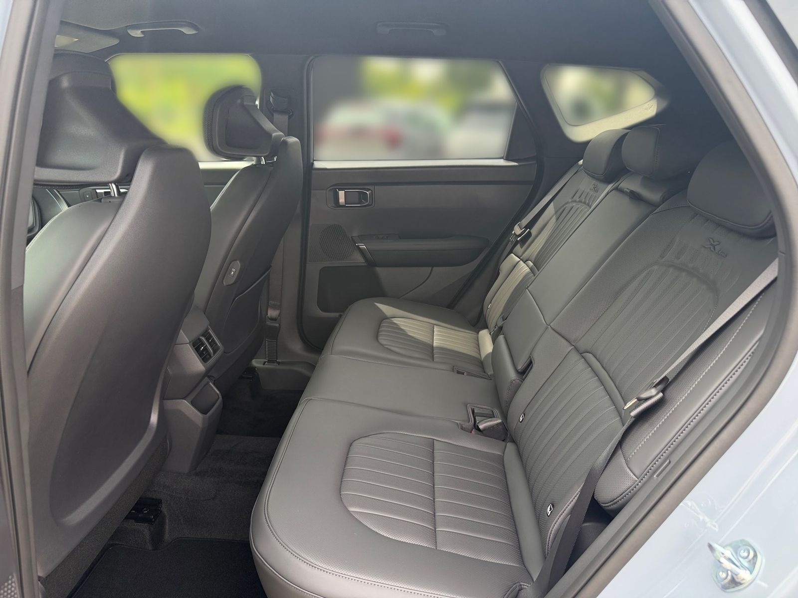Fahrzeugabbildung Kia SELTOS 1.6T 180 AWD DCT X-LINE STD