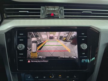 Volkswagen Passat Variant - 12