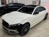 Mercedes-Benz S500 L 4 MATIC AMG*Dig.Light*Pano*Burmester*TV - Mercedes S 500 Unfallwagen