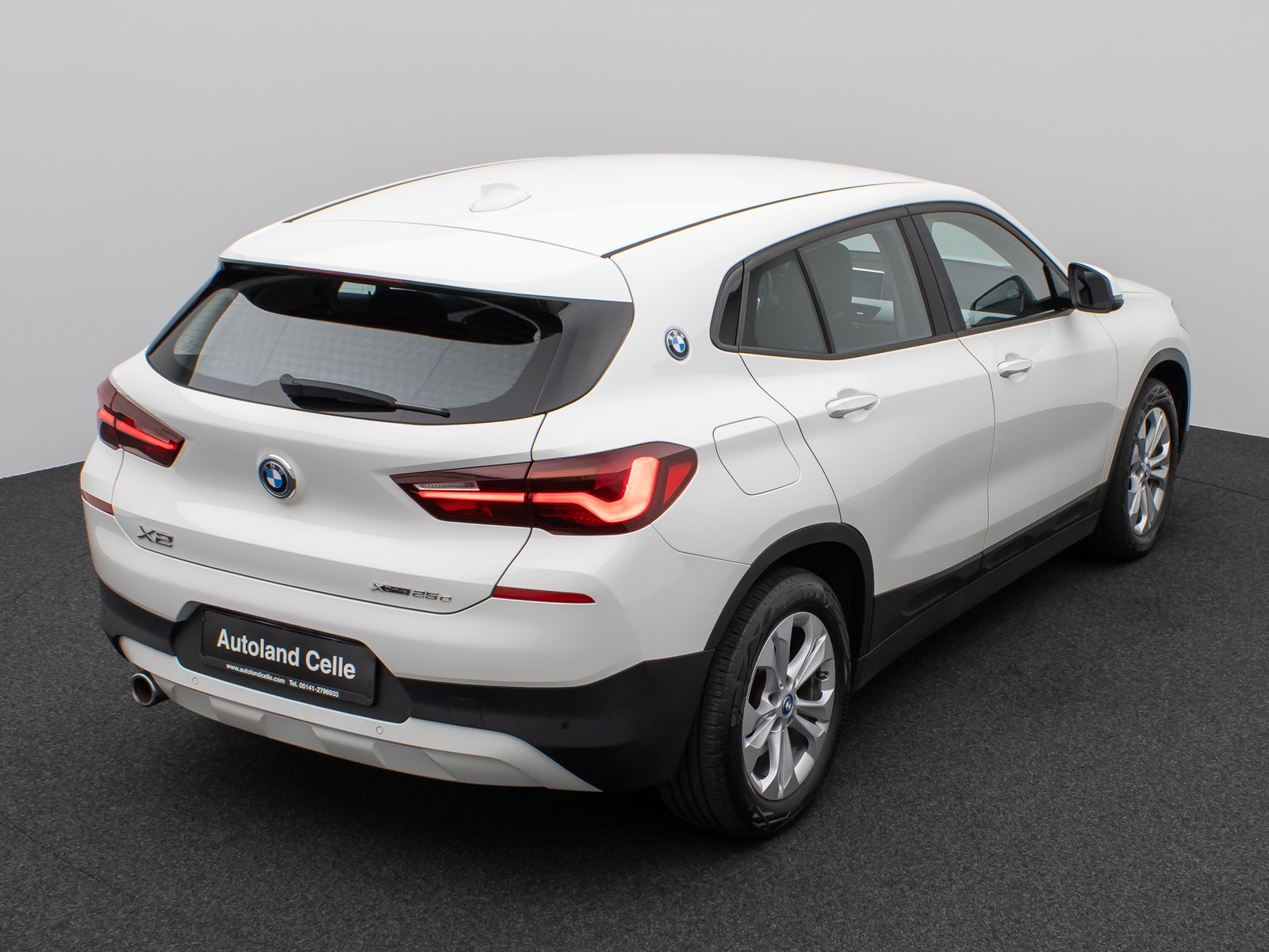Fahrzeugabbildung BMW X2 xD25e DAB Navi Parkassist Geschwindigkeitsreg