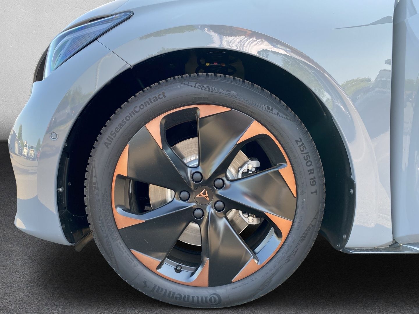 Fahrzeugabbildung CUPRA Born 170 kW Digitales Cockpit Soundsystem LED Me