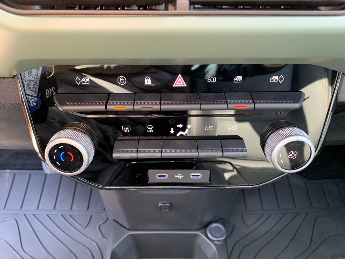 Dacia Spring - Bild 18