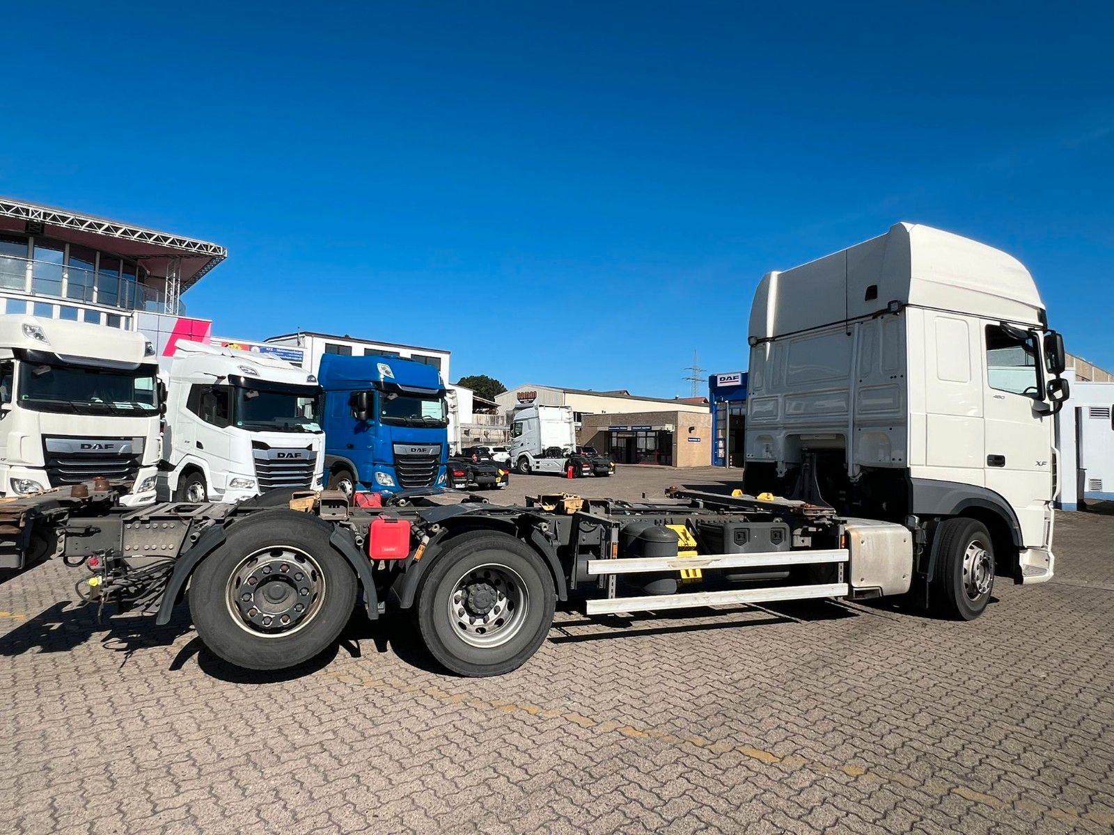 Fahrzeugabbildung DAF XF 480 FAN SSC Dachser, Lift-Lenk, Intarder