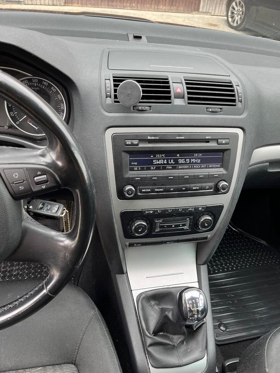 Skoda Octavia 2009 — photo 9