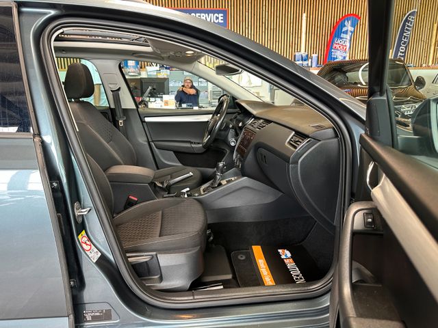 Skoda Octavia *PANO*SitzStandLenkradHZ*ACC*AHK*NAVI*