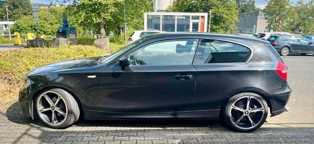 BMW  1 er  118 d