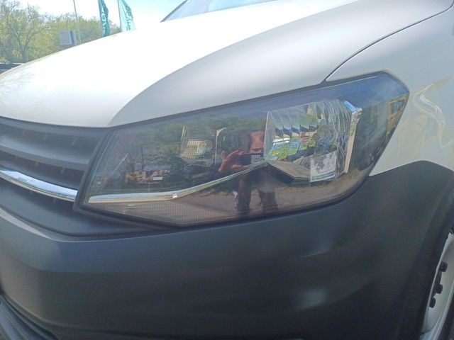 Fahrzeugabbildung Volkswagen Caddy Kasten 2.0TDI TEMPOMAT+AHK+KLIMA+BT+++