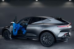 ASTON MARTIN DBX707 UVP 329.620€ Manchester City Vorbesitzer