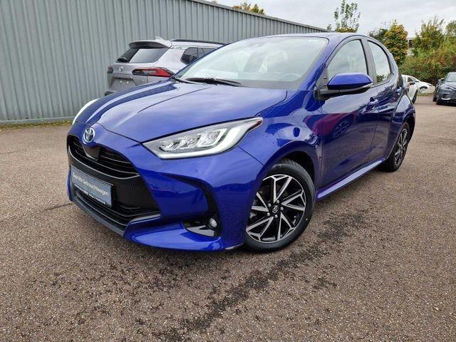 Toyota Yaris Hybrid 5-Türer 1.5 VVT-i Team D Allwetter 