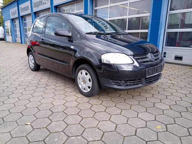 Volkswagen Fox Basis/HU neu