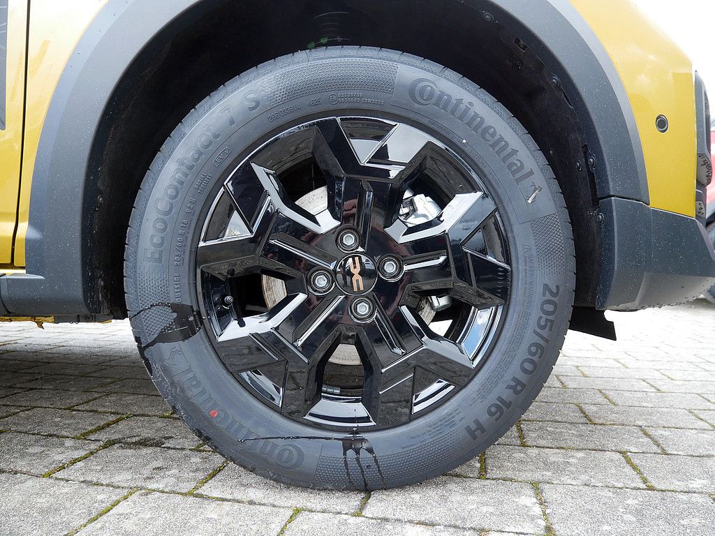 Fahrzeugabbildung Dacia Sandero Stepway Extreme ECO-G 120 SHZ LED 360°