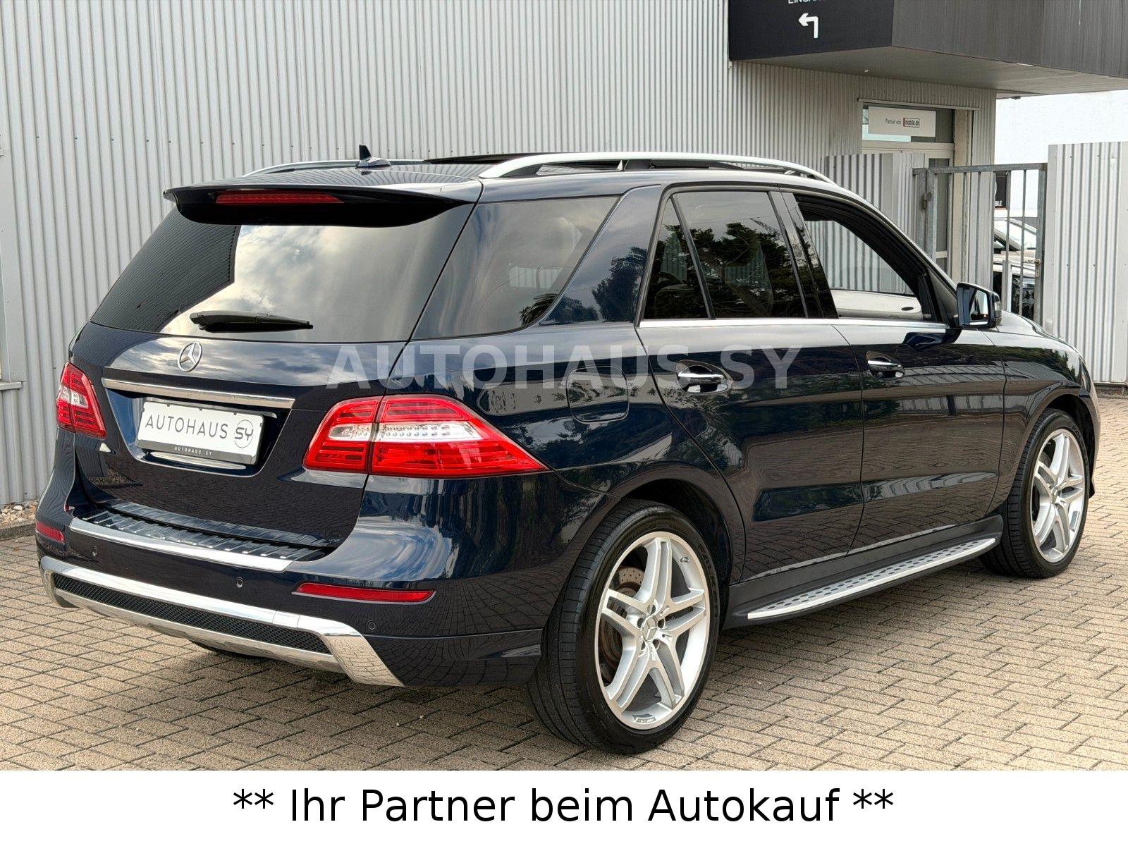 Mercedes-Benz ML500 4Matic AMG*VOLL*HEADUP-360°-PANO-LEDER-MEM