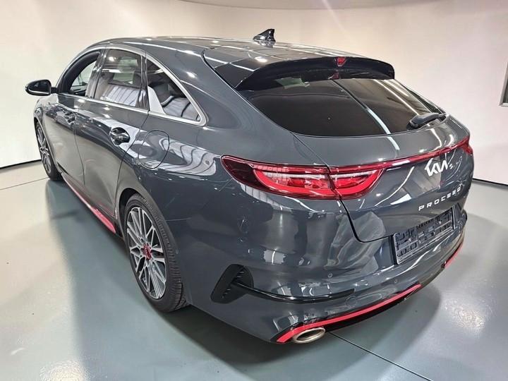 Kia pro cee'd / ProCeed GT SW*PANO*AHK*ACC*VIRTUAL