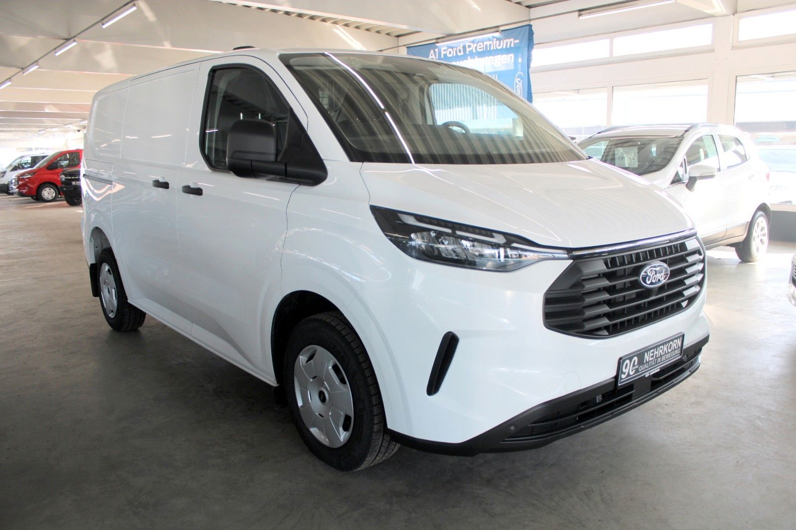 Fahrzeugabbildung Ford Transit Custom L1 TREND AWD Automatik Kasten
