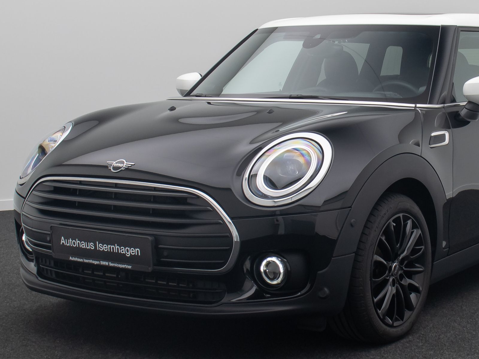 Fahrzeugabbildung MINI Cooper Clubman HUD Kamera DAB H/K Panorama Voll
