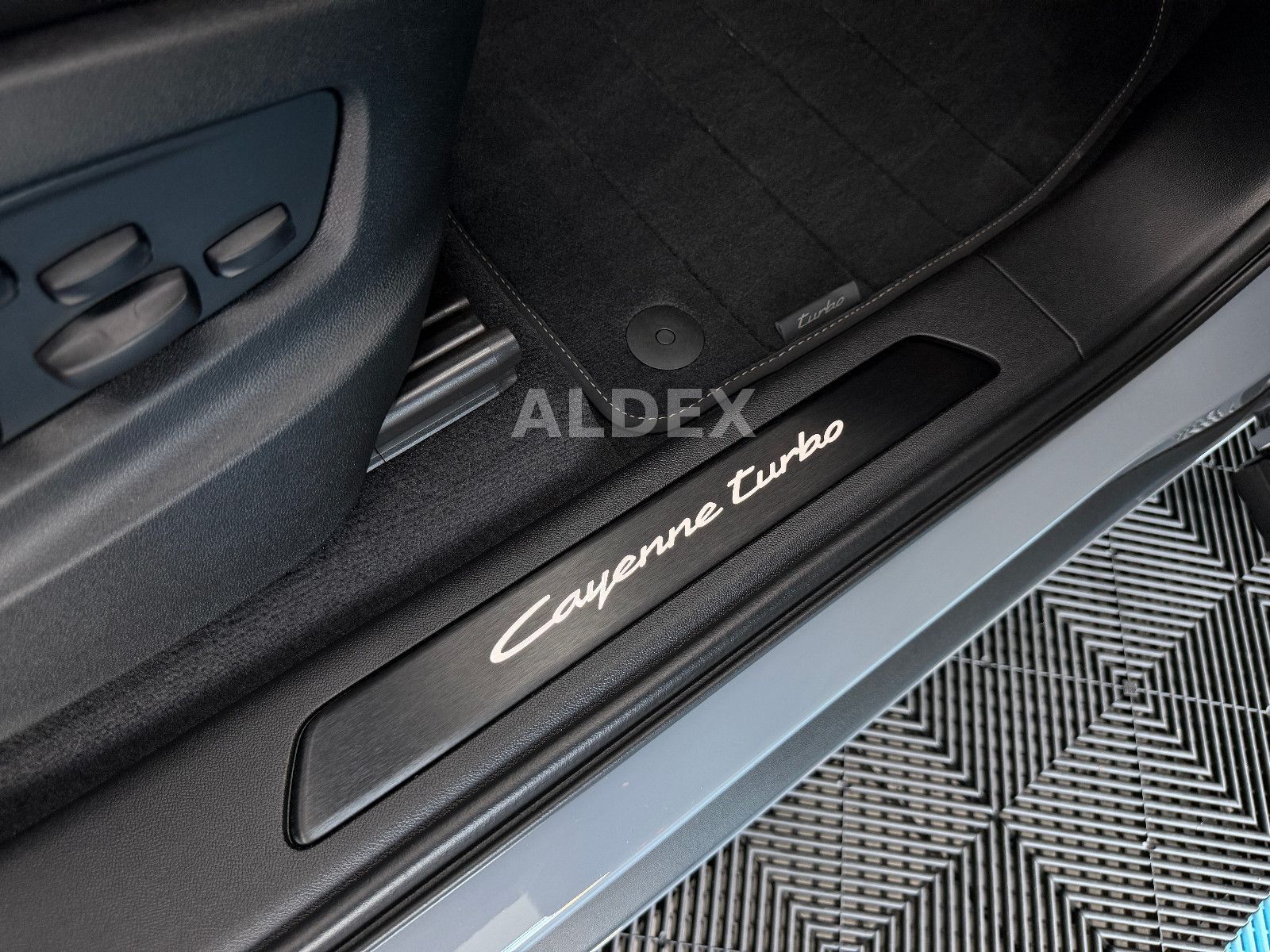 Porsche Cayenne Turbo E-HYB Coupe°BURM°HA LENK°SOFT°AHK° foto 21