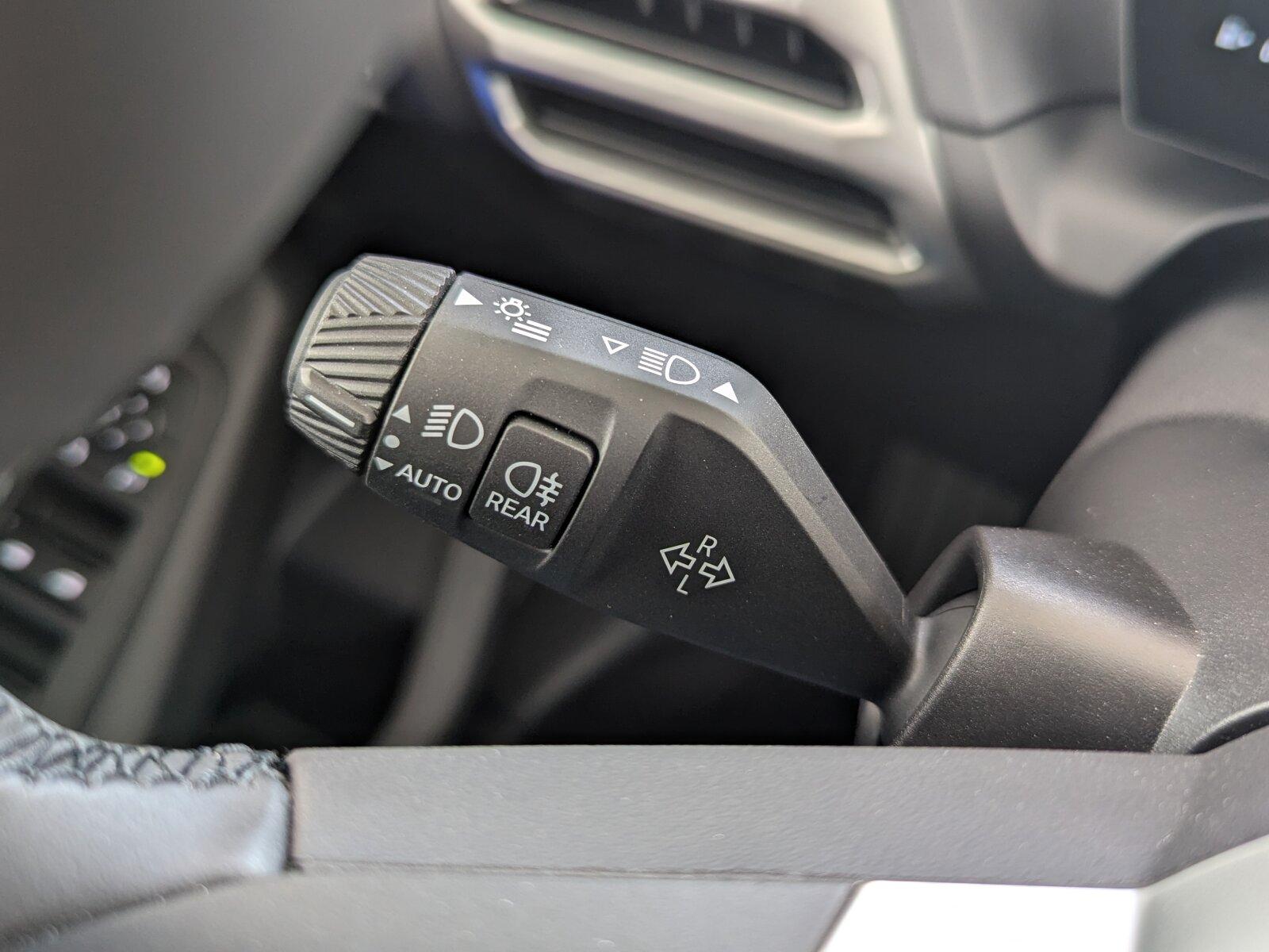 BMW 1 Series i LED+NAVI+SHZ+RFK+TEMP+, миниатюра 22
