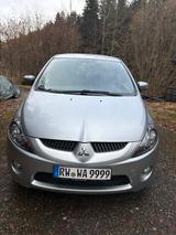 Mitsubishi Grandis 2.4 Intense 6-Sitzer Intense - silberne Mitsubishi Grandis