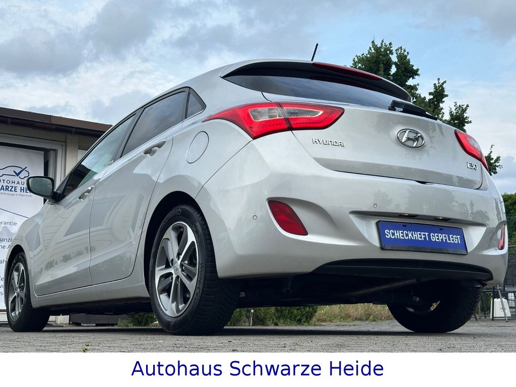 HYUNDAI i30 – Vorschaubild 5