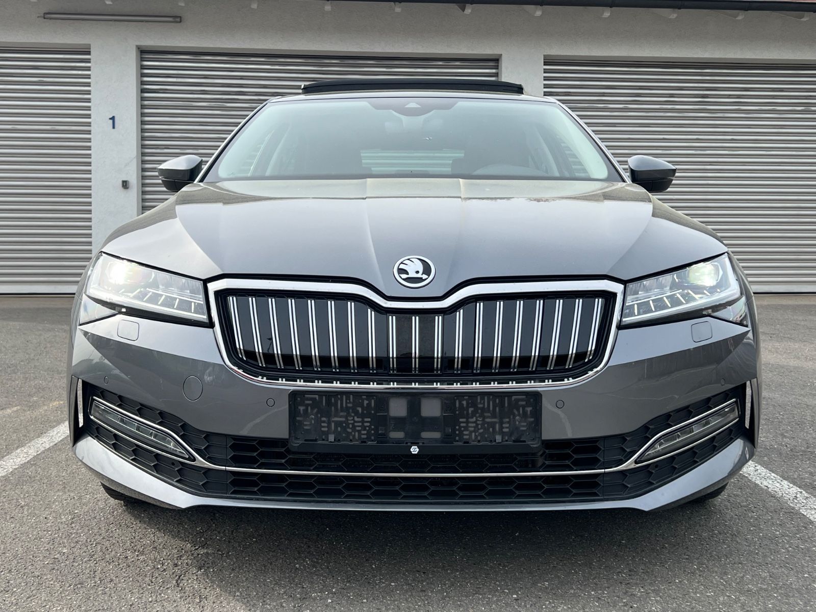 Skoda Superb 1.4 TSI iV DSG/Pano/Virtu/Stanhzng/Matrix imagem 3