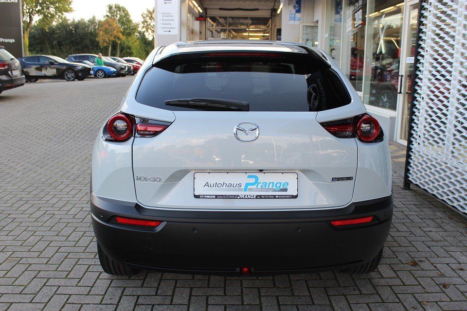 Fahrzeugabbildung Mazda MX-30 EV Advantage Modern Confidence ELEKTRO NAV