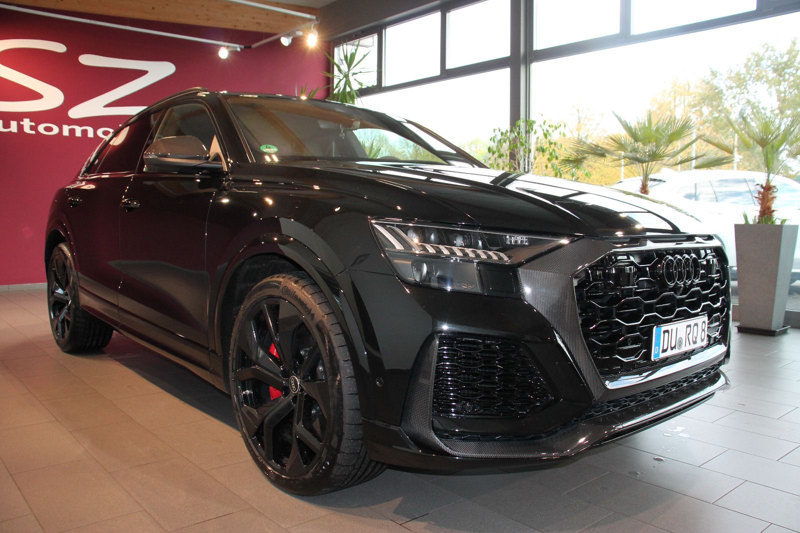 AUDI RSQ8*Garantie*Dynamic Pl. Keramik Carbon*B&amp;O*AHK