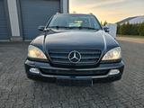 Mercedes-Benz ML 270 CDI AHK Navi Leder Xenon Tempomat - gebrauchte Mercedes-Benz ML 270 aus dem Jahr 2004
