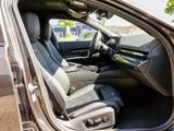 BMW 520d xDrive Touring M Sportpaket Standhzg. AHK - mit Diesel-Antrieb: Kombi, Sportpaket