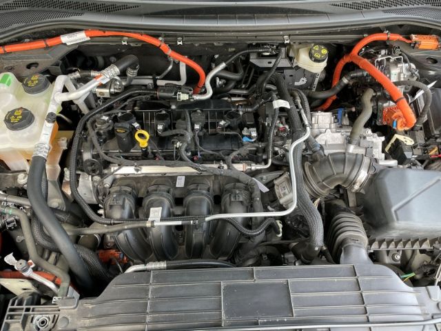 Fahrzeugabbildung Ford Kuga 2.5 Duratec Plug-in-Hybrid ST-Line X Autom.