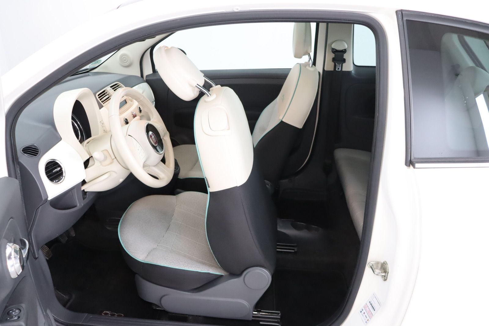 Fahrzeugabbildung Fiat 500 1.2 8V Lounge * Klima * Alu