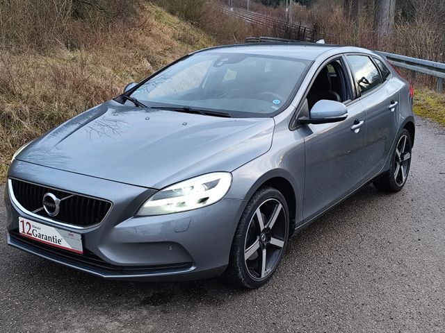 Volvo V40 T2 Momentum