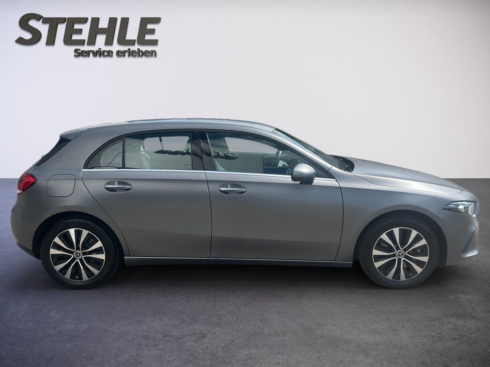 Mercedes-Benz A 250 e STYLE MULTIBLED 17 MBUX KAM CARPLAY AHK foto 4