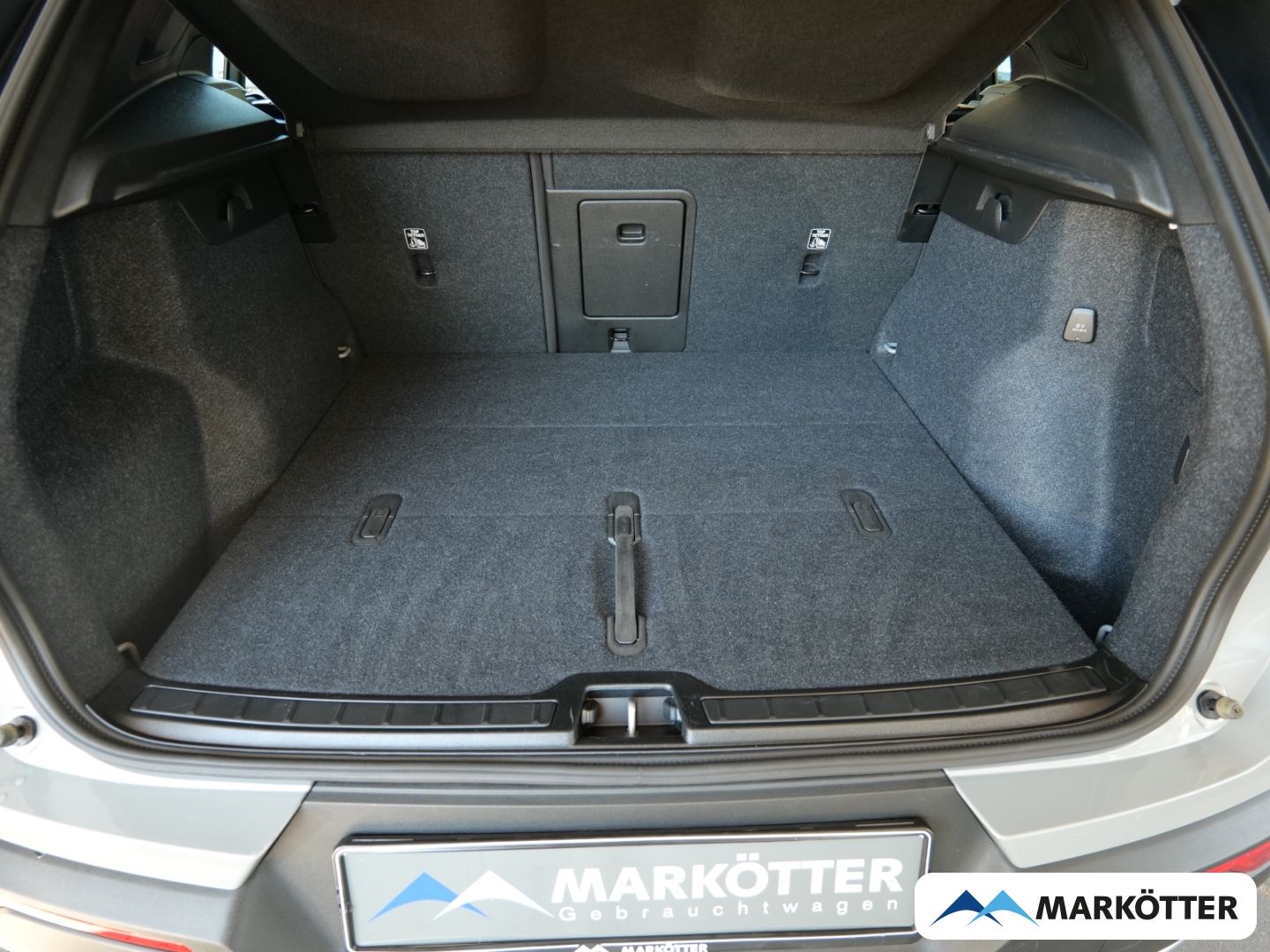 Volvo XC40 B3 360CAM BLIS PILOT GOOGLE APPLE & Android foto 12