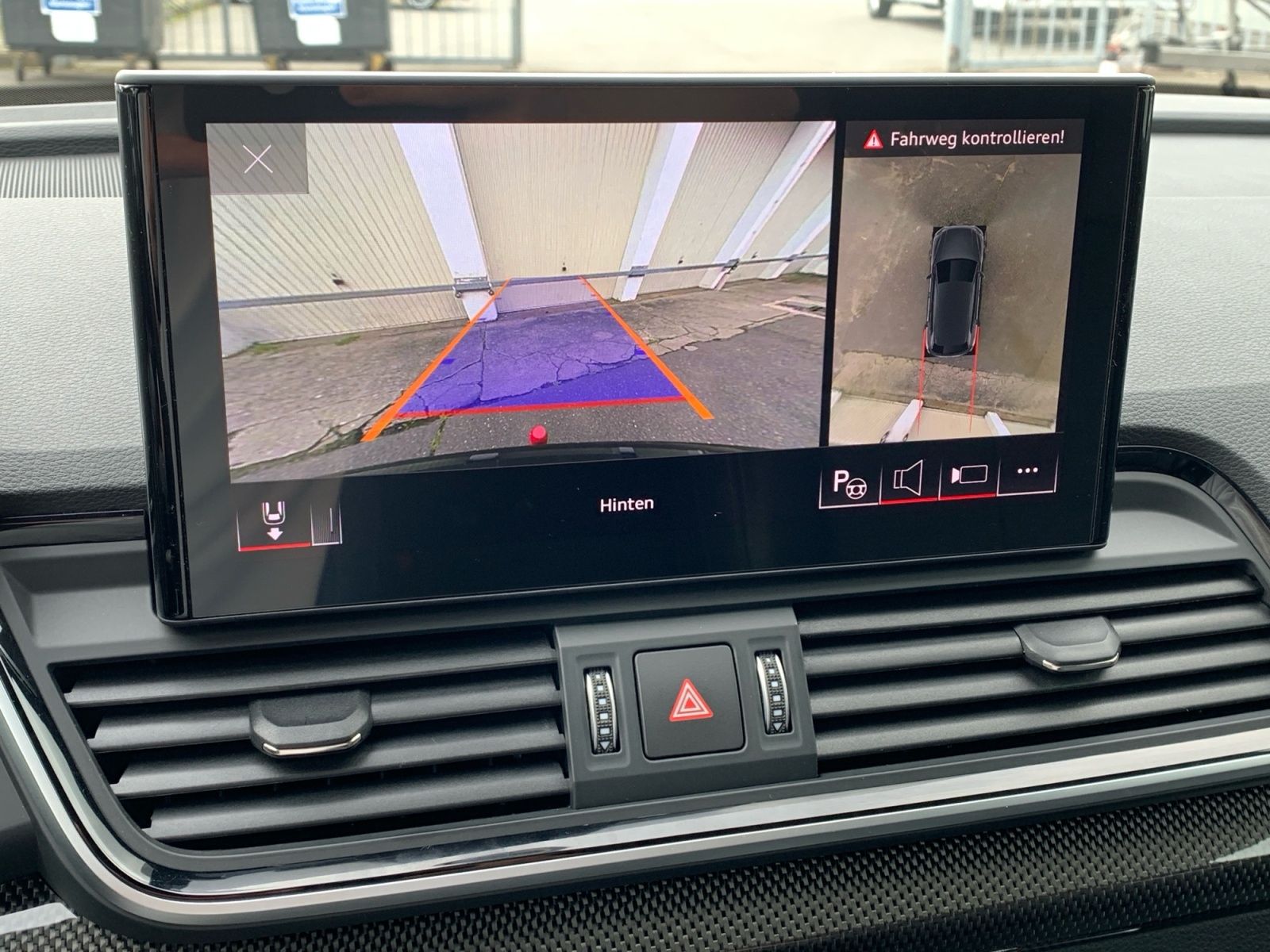 Audi SQ5 - Bild 15
