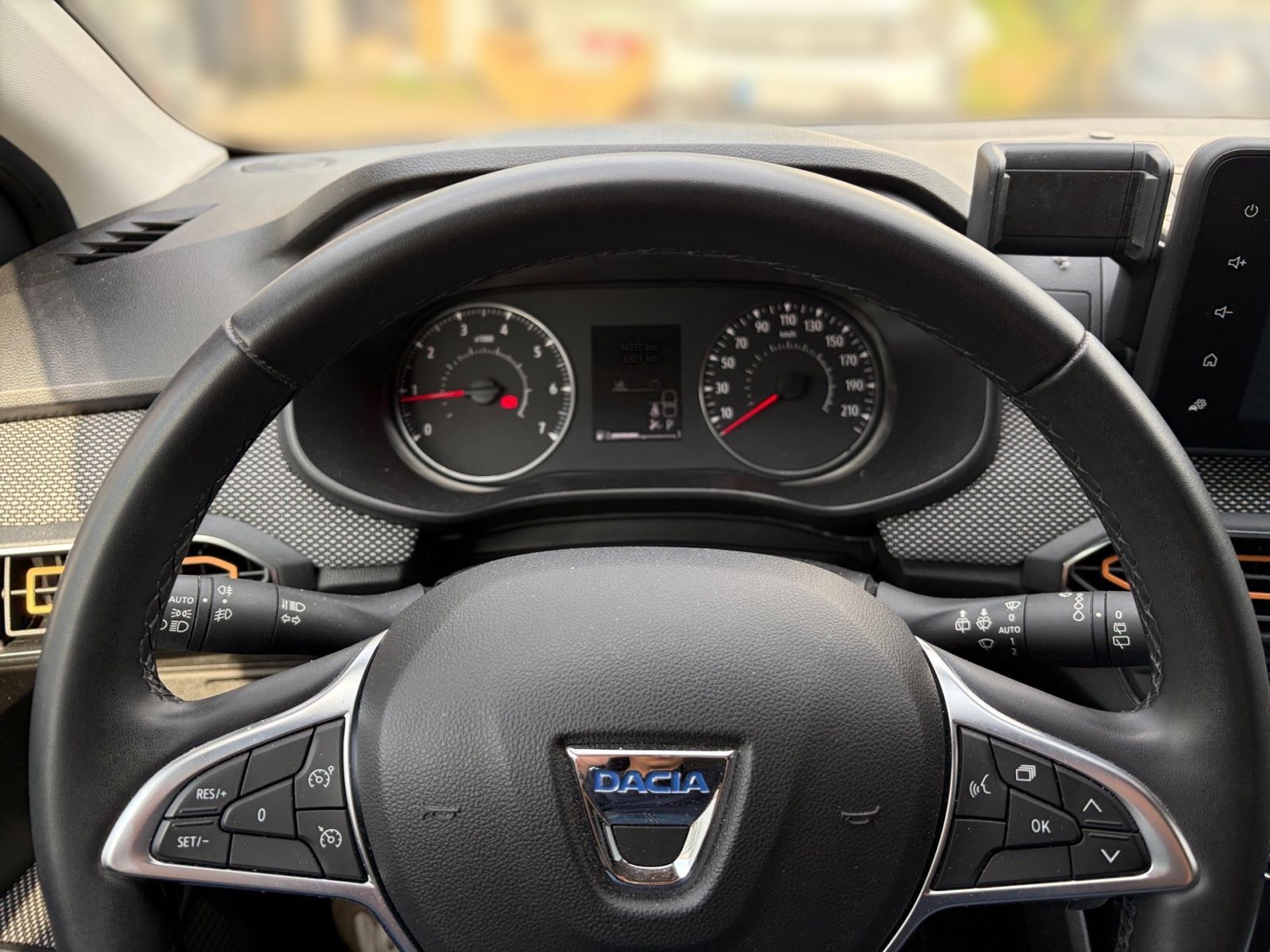 Fahrzeugabbildung Dacia Sandero III 1.0 TCe 90 Stepway Comfort*Navi*Kame