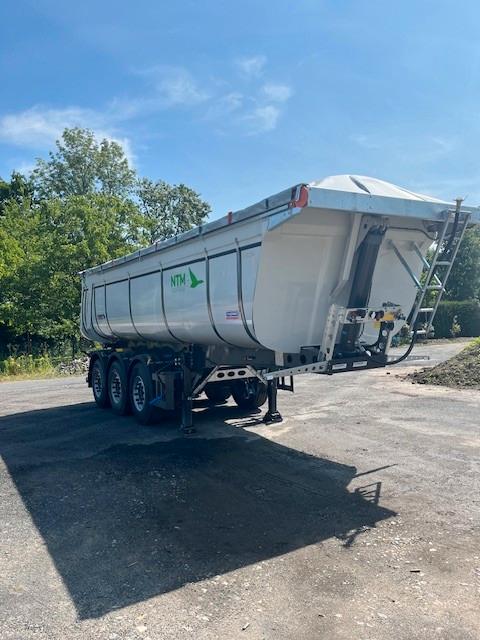 Schmitz Cargobull Thermomulde SKI 24  Miete