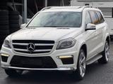 Mercedes-Benz GL 350 BlueTec 4Matic Sport-Paket AMG Vollaussta - Mercedes-Benz GL-Klasse in Frankfurt (Main)