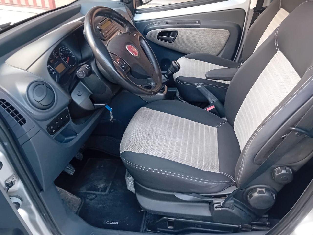 Fiat Qubo 2010 — фото 13