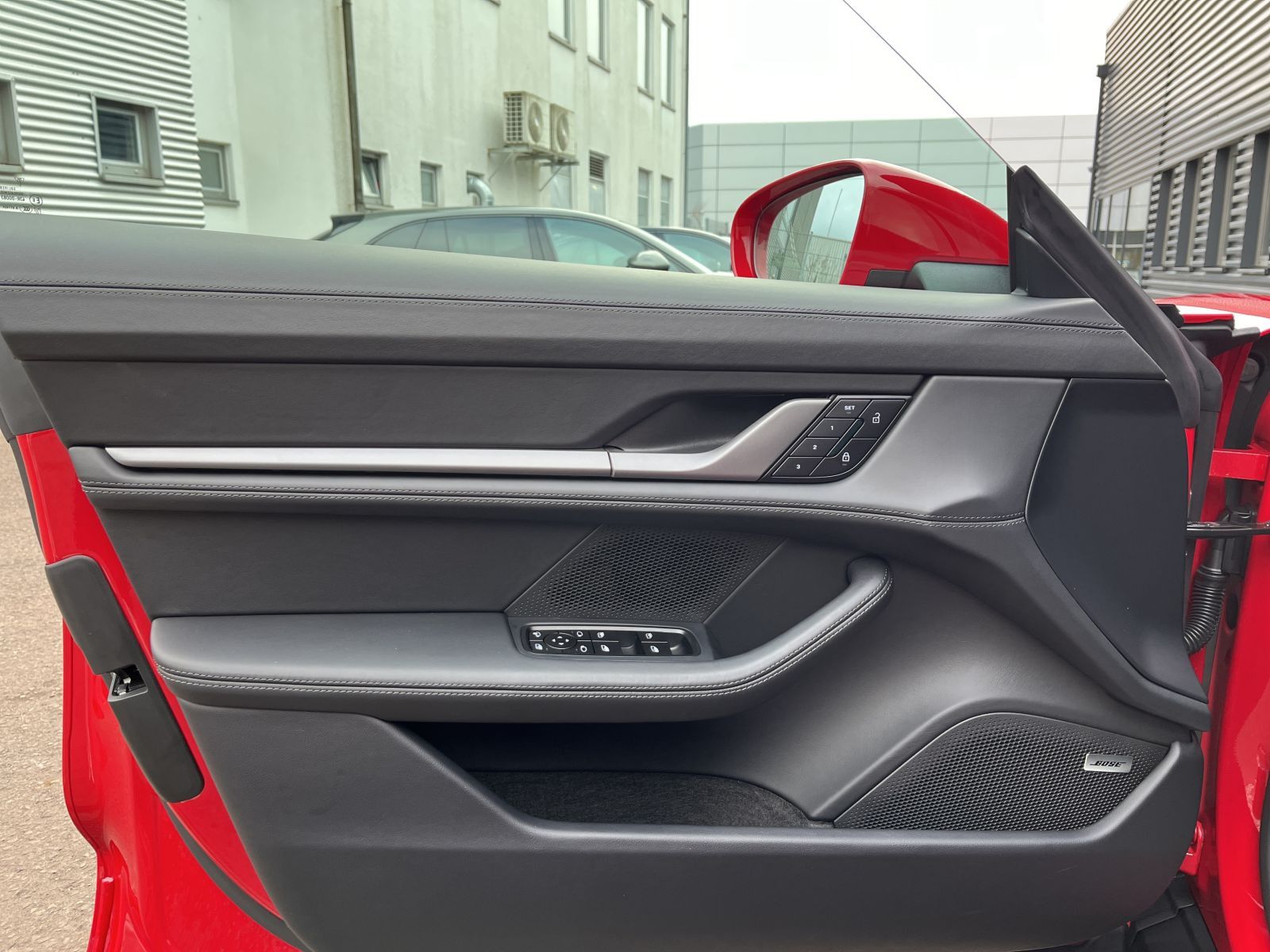 Porsche Taycan - Bild 22